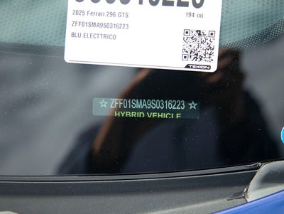 2025 Ferrari 296 GTS Base