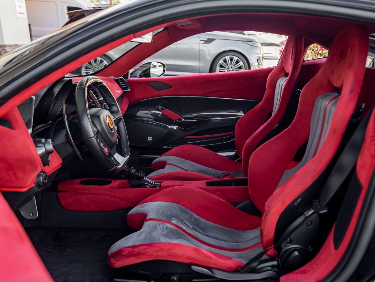 2020 Ferrari 488 Pista Base