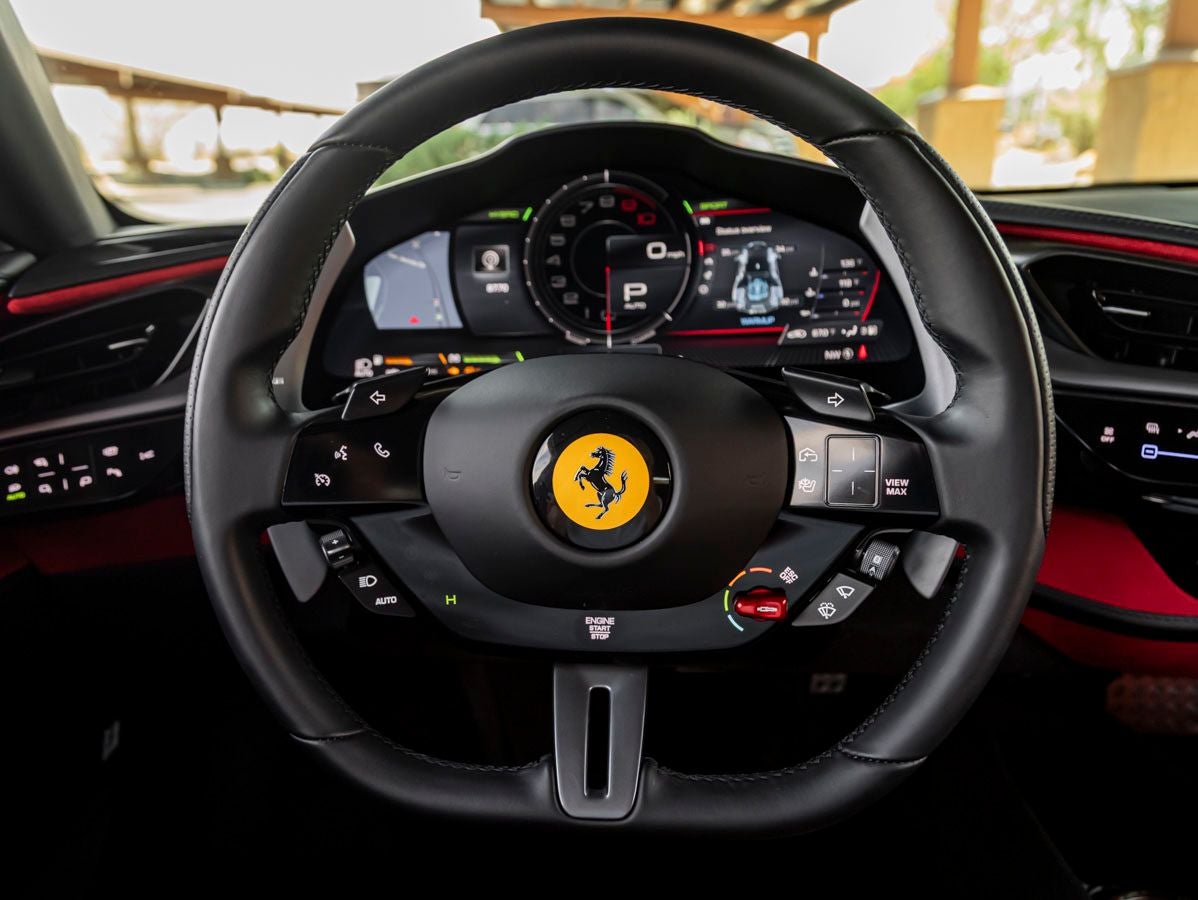 2022 Ferrari SF90 Stradale Base
