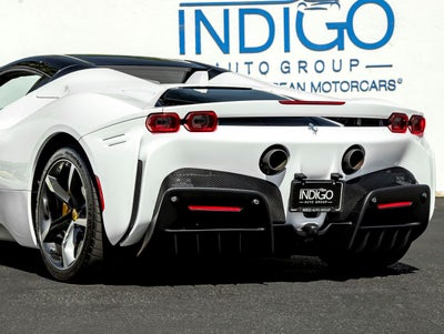 2024 Ferrari SF90 Spider Base