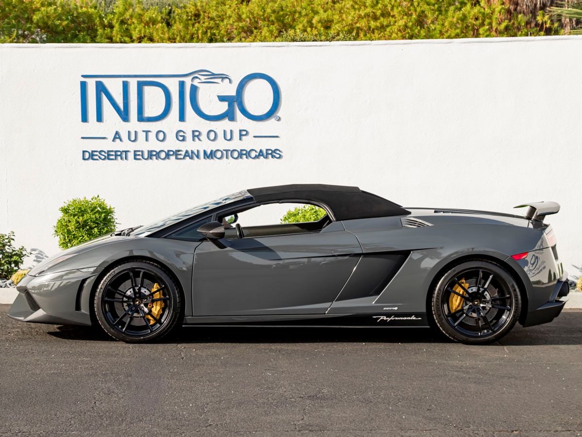 2012 Lamborghini Gallardo LP570-4 Spyder Performante