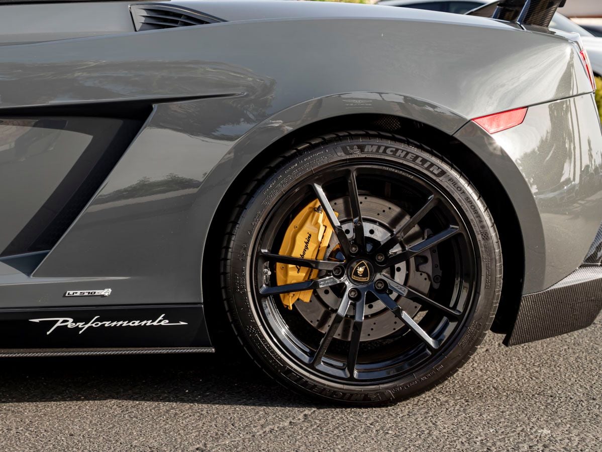 2012 Lamborghini Gallardo LP570-4 Spyder Performante