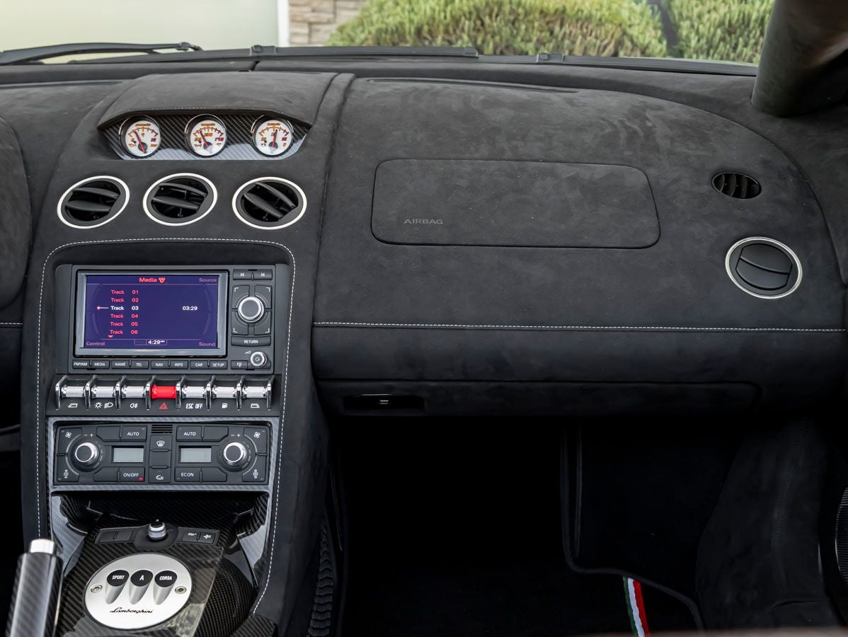 2012 Lamborghini Gallardo LP570-4 Spyder Performante