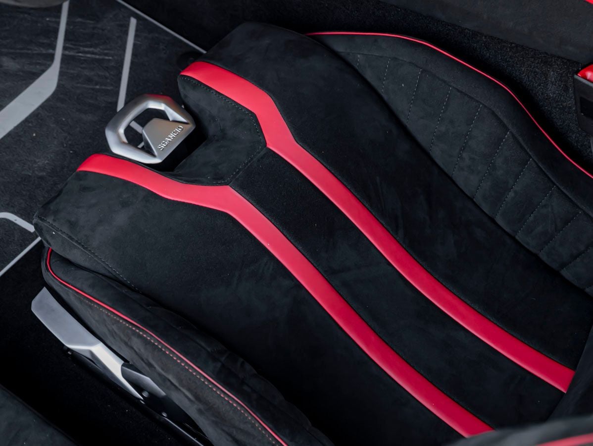 2024 Lamborghini Huracan STO Base