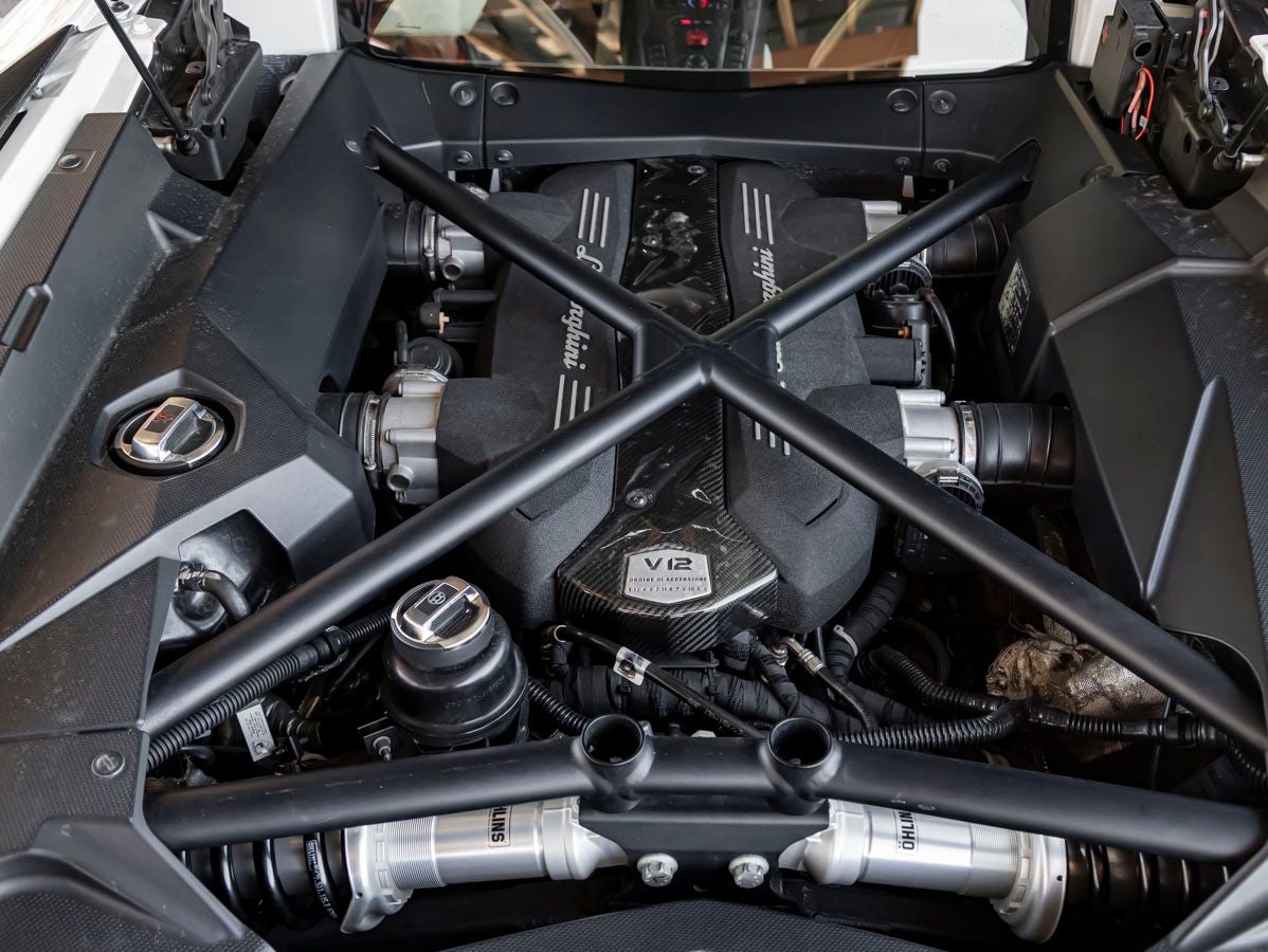 2014 Lamborghini Aventador Base