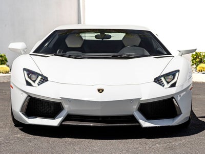 2014 Lamborghini Aventador Base