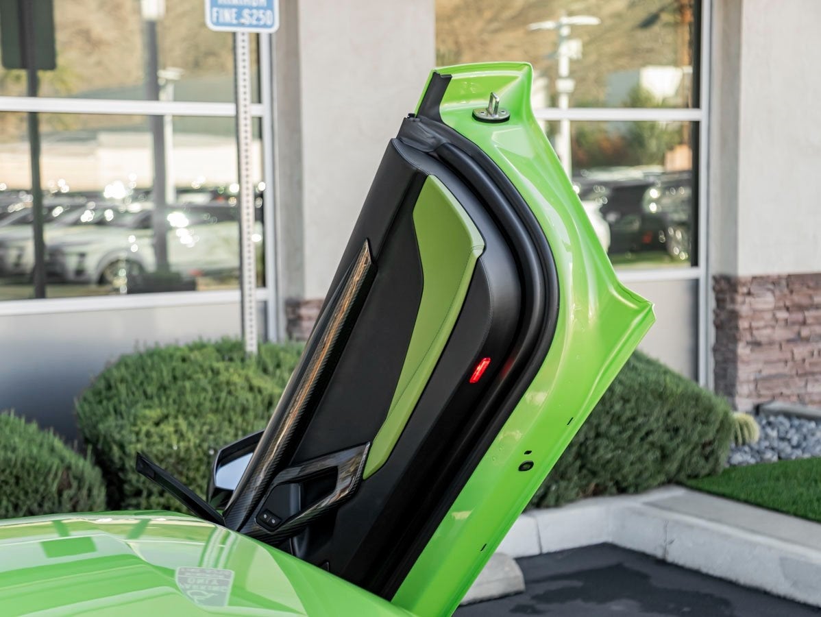 2013 Lamborghini Aventador LP700-4