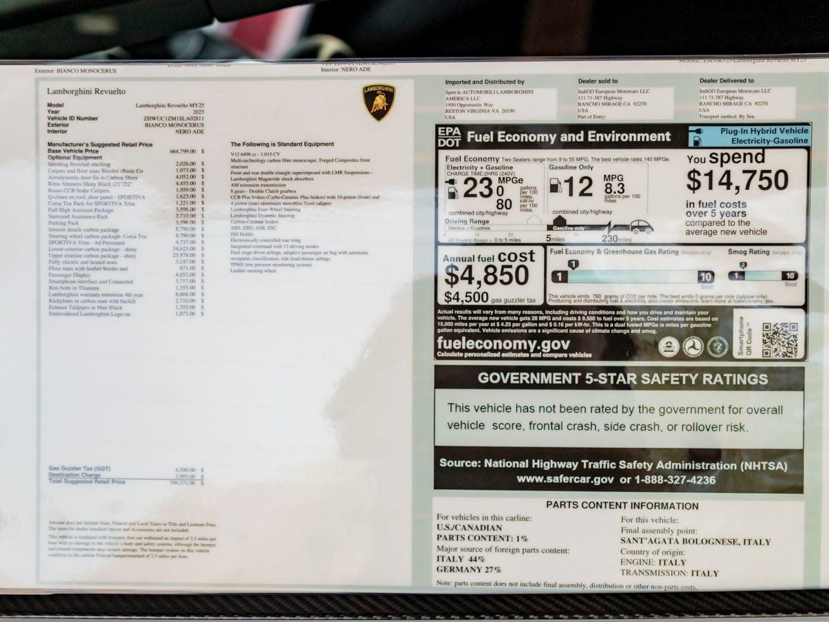 2025 Lamborghini Revuelto Base