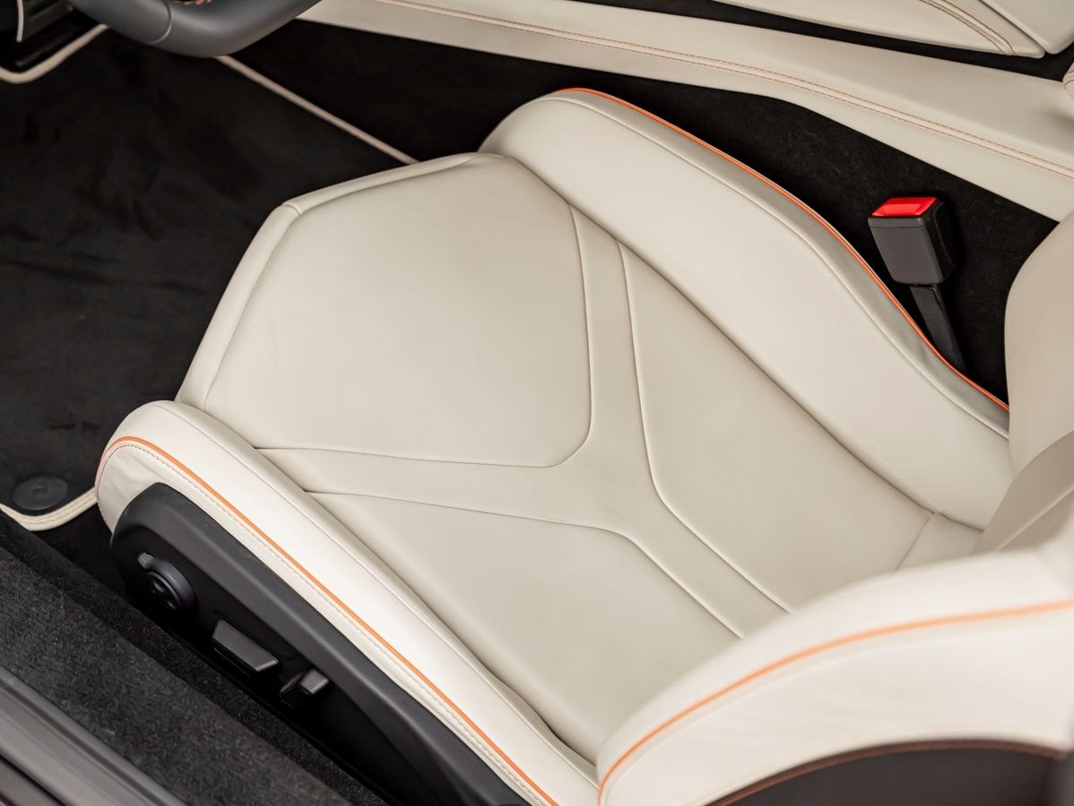 2024 Lamborghini Revuelto Base