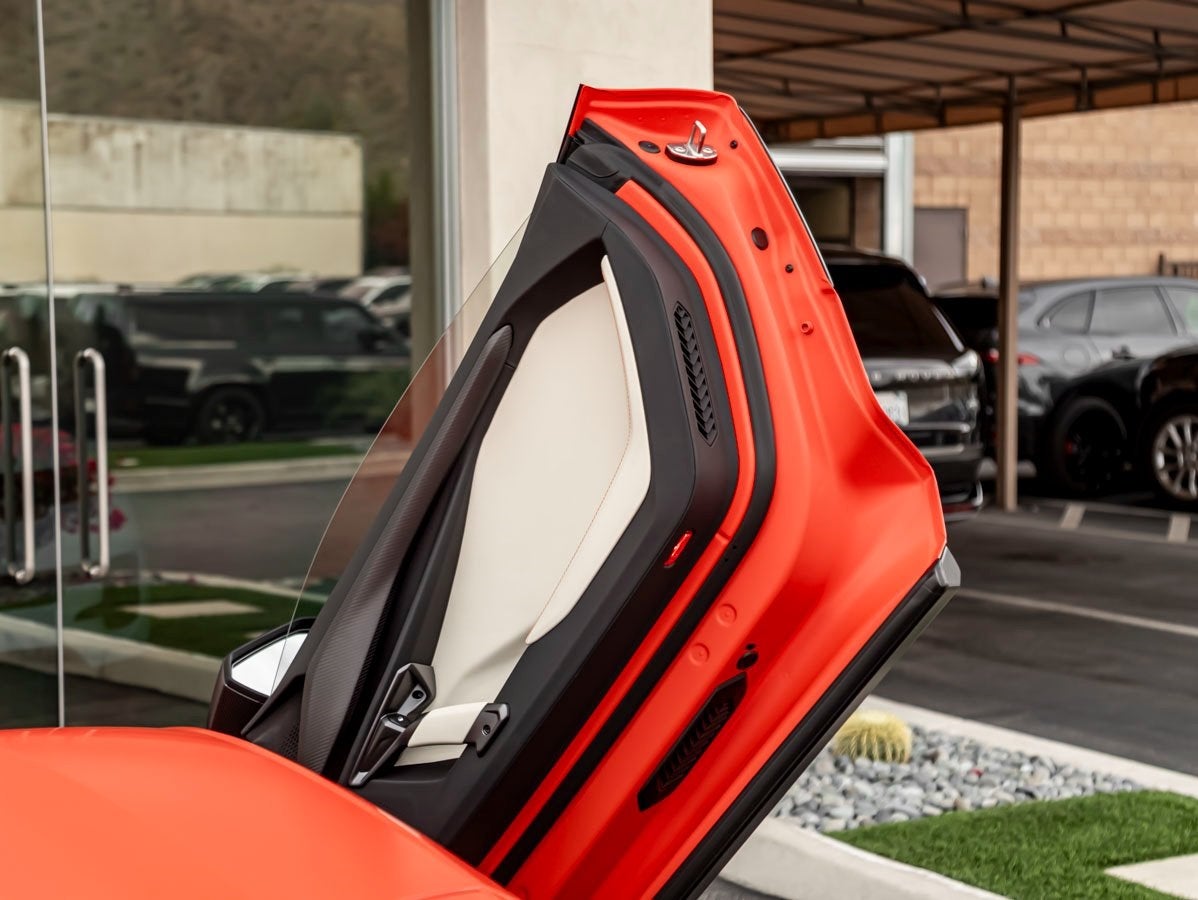 2024 Lamborghini Revuelto Base