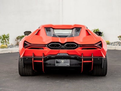 2024 Lamborghini Revuelto Base