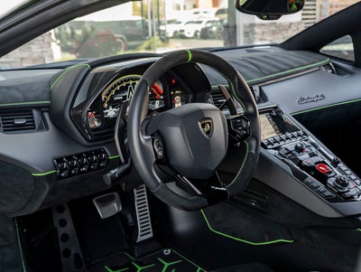 2020 Lamborghini Aventador SVJ Base