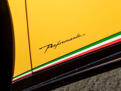 2019 Lamborghini Huracan Performante