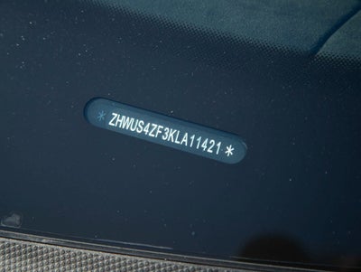 2019 Lamborghini Huracan Performante