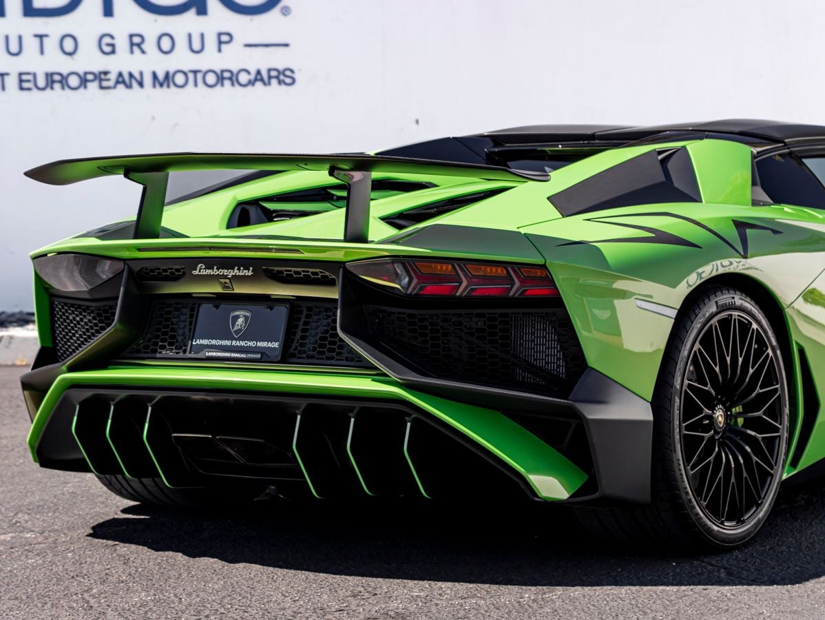 2017 Lamborghini Aventador SV LP750-4 SuperVeloce