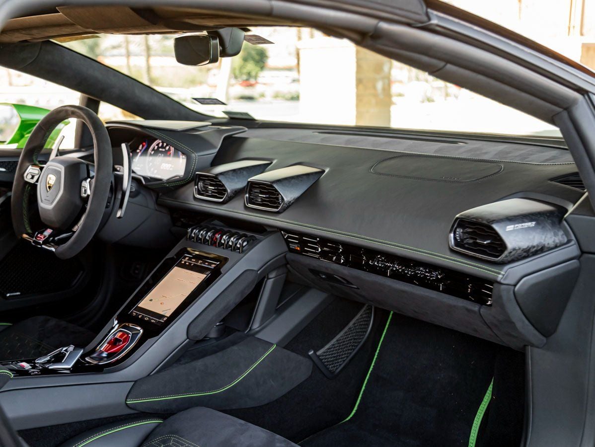 2020 Lamborghini Huracan EVO Base