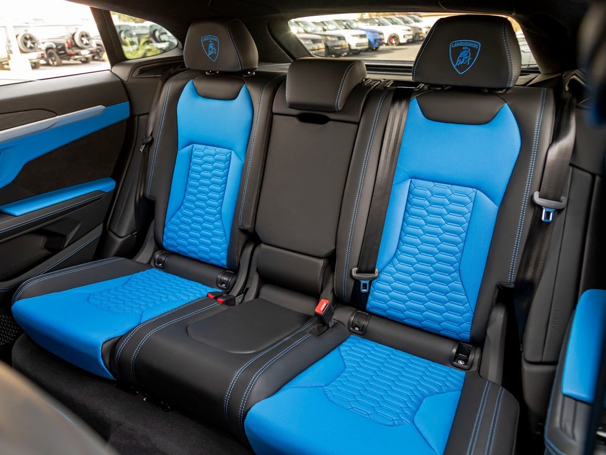 2022 Lamborghini Urus Base