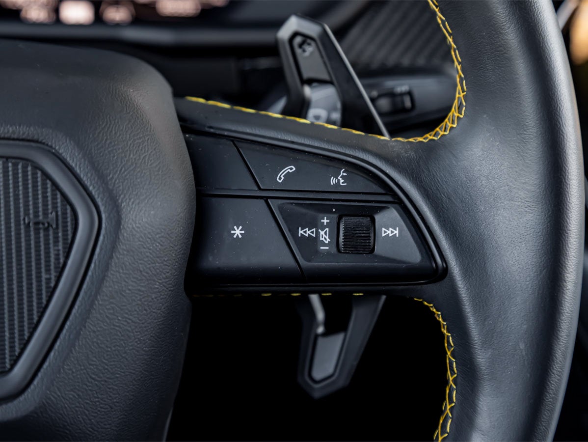 2024 Lamborghini Urus Performante