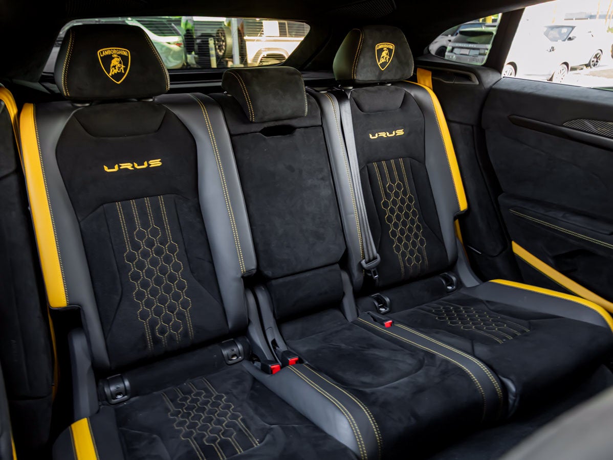2024 Lamborghini Urus Performante