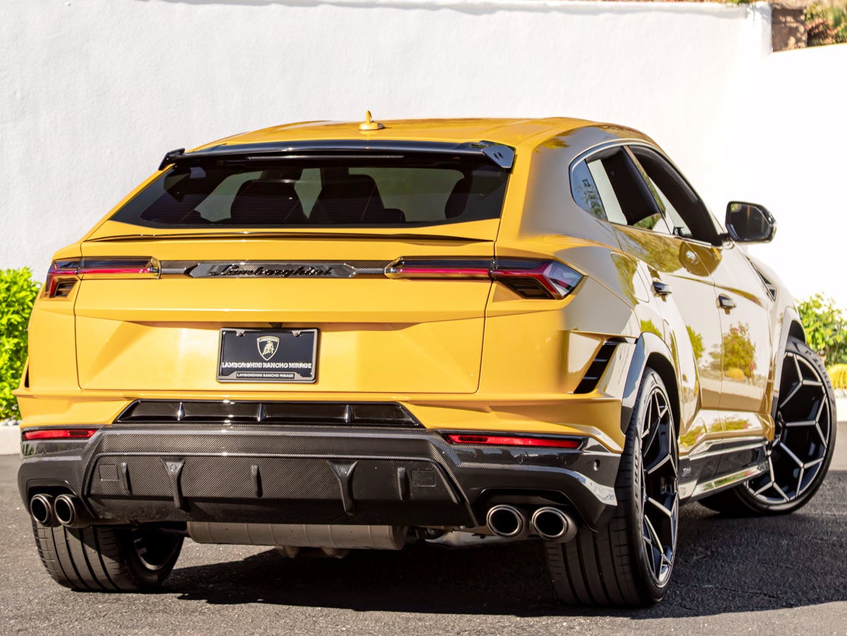 2024 Lamborghini Urus Performante