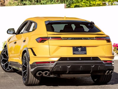 2024 Lamborghini Urus Performante