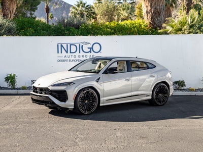 2025 Lamborghini Urus SE