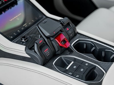 2025 Lamborghini Urus SE