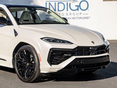 2025 Lamborghini Urus SE