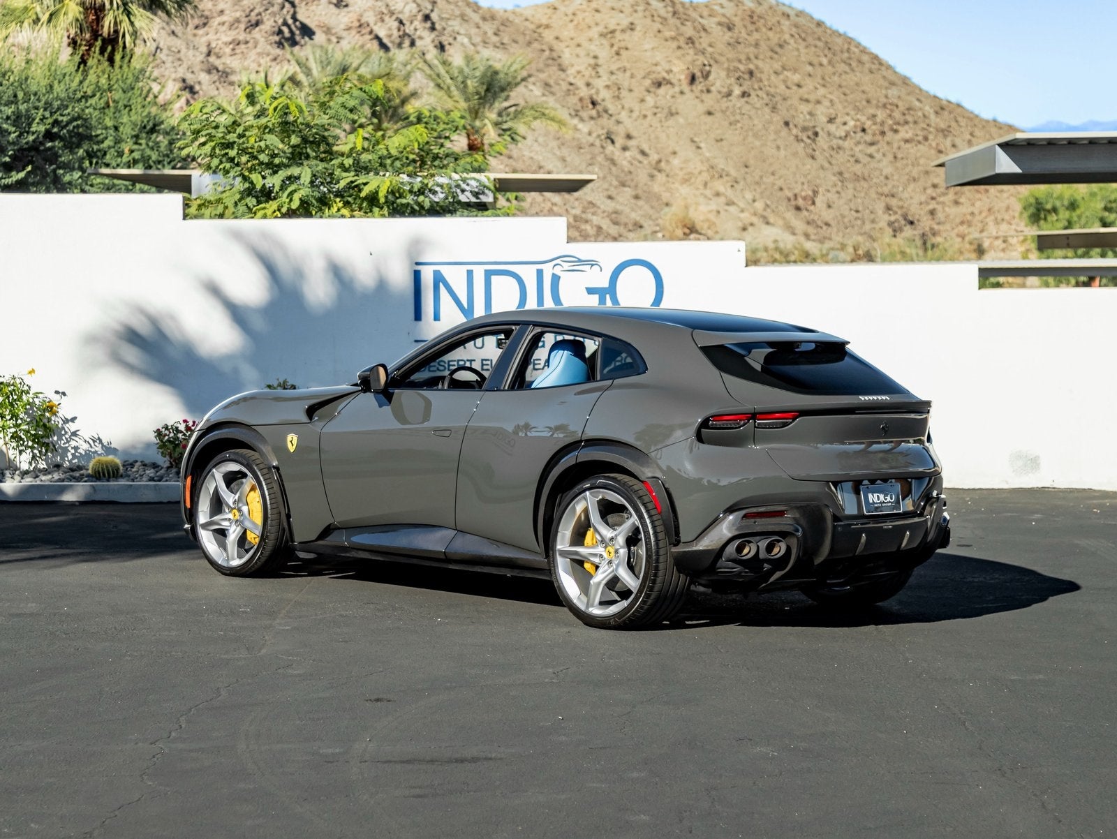 2025 Ferrari Purosangue Base