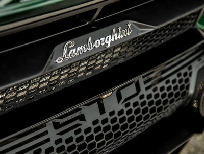 2023 Lamborghini Huracan STO Base
