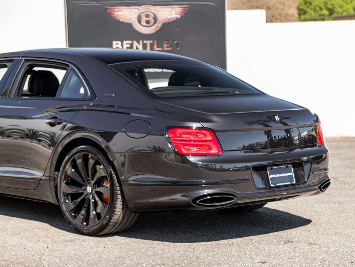 2025 Bentley Flying Spur Black Edition