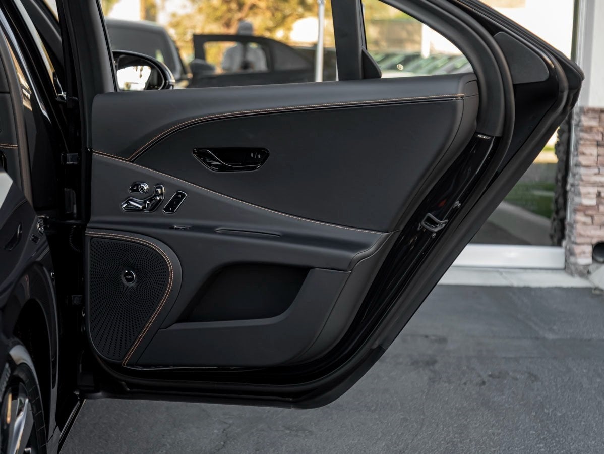 2025 Bentley Flying Spur Black Edition