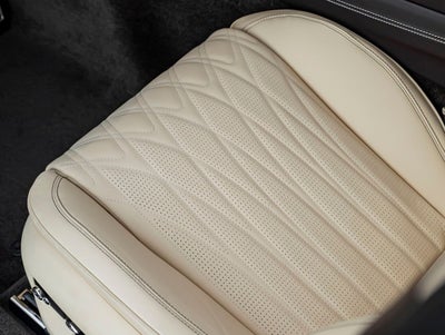 2026 Bentley Flying Spur Azure