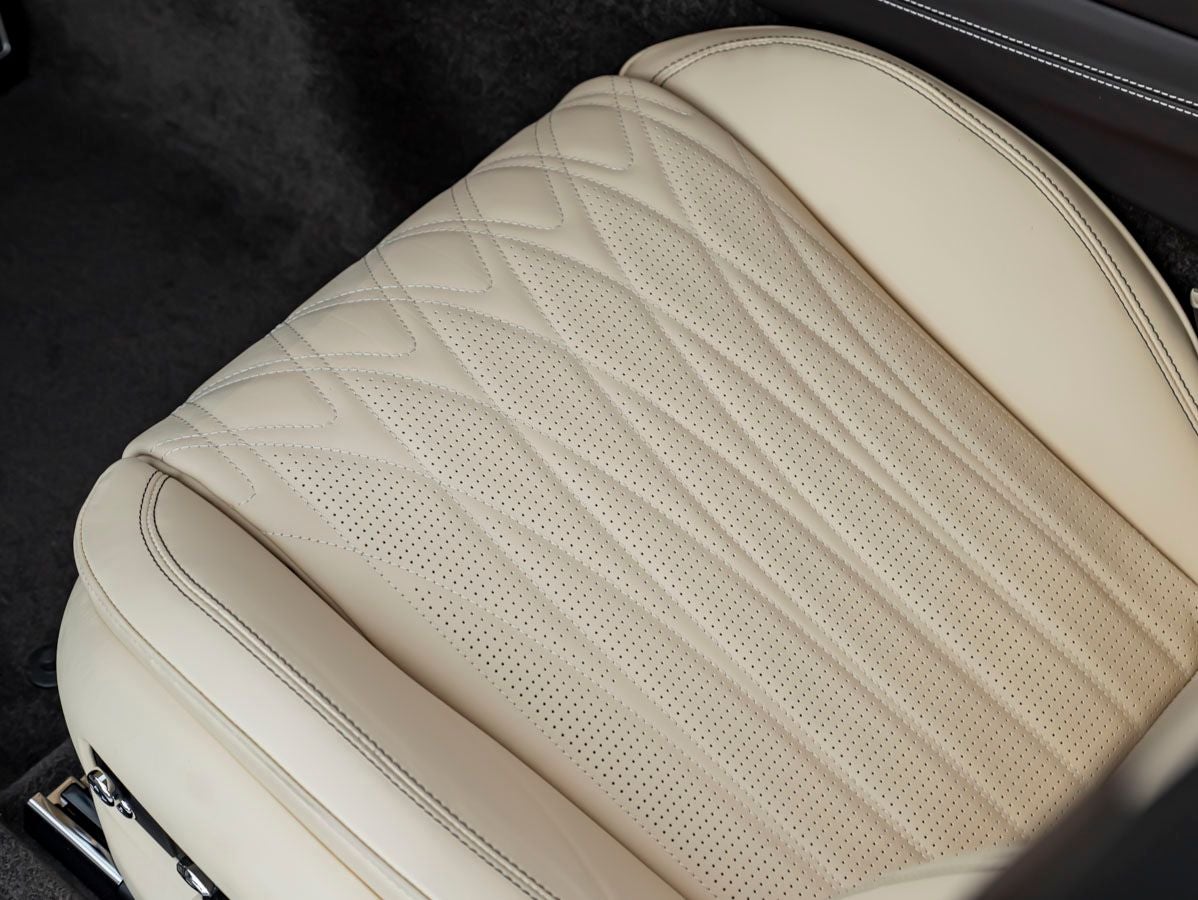 2026 Bentley Flying Spur Azure