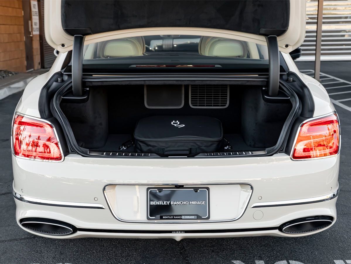 2026 Bentley Flying Spur Azure