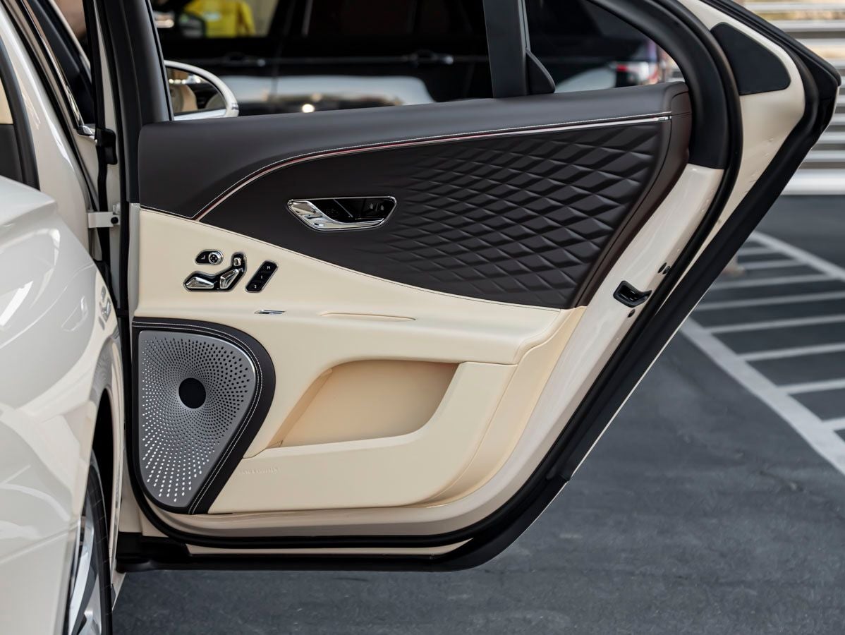 2026 Bentley Flying Spur Azure
