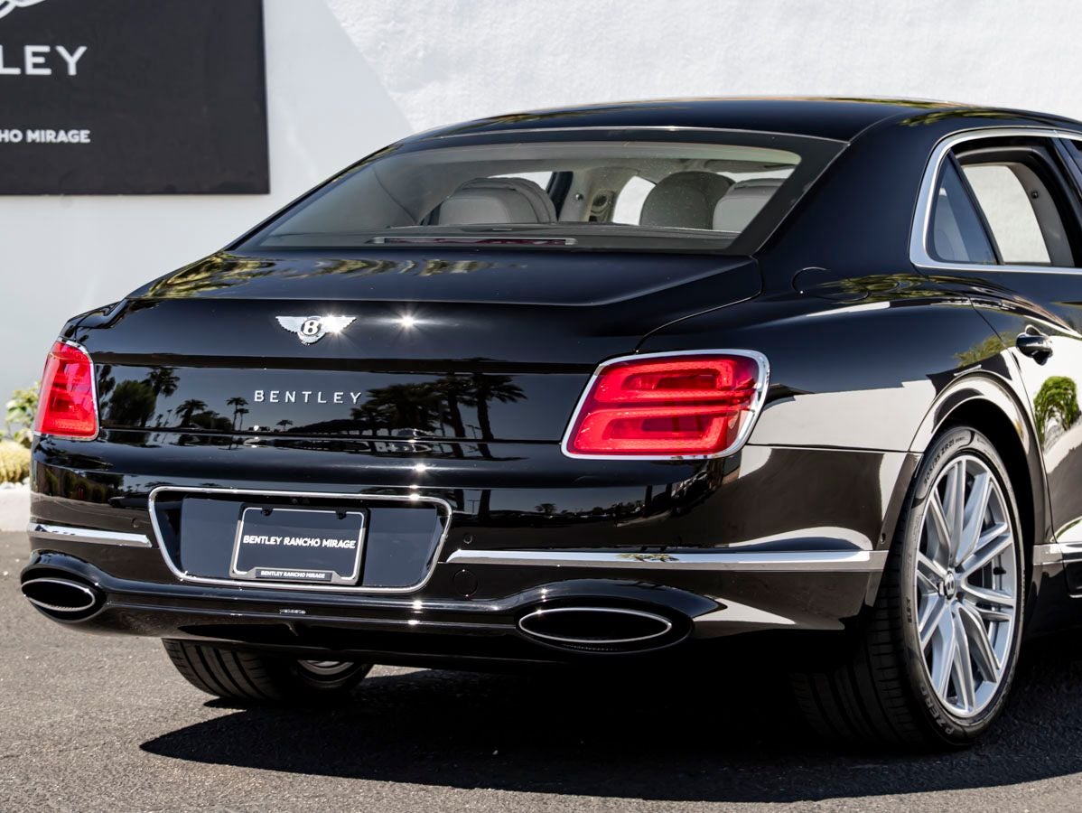 2026 Bentley Flying Spur V8