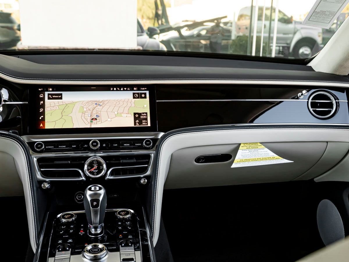 2026 Bentley Flying Spur V8