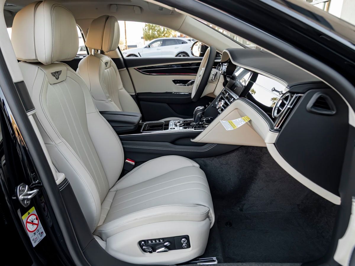 2026 Bentley Flying Spur V8