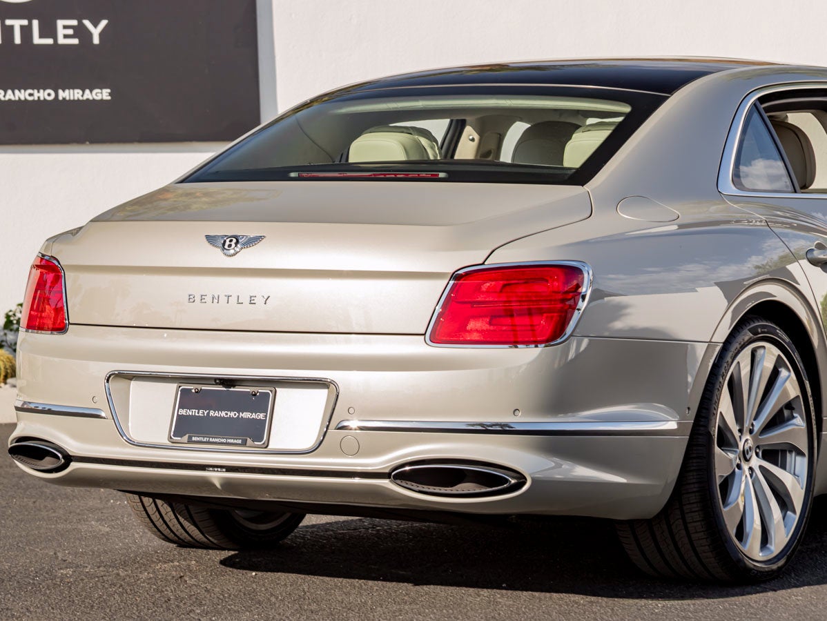 2026 Bentley Flying Spur Azure