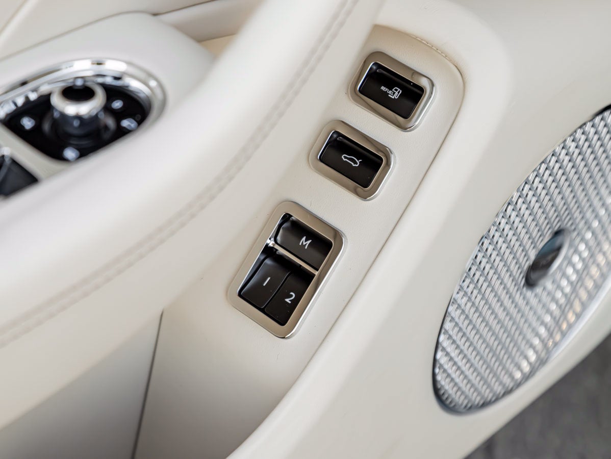 2026 Bentley Flying Spur Azure