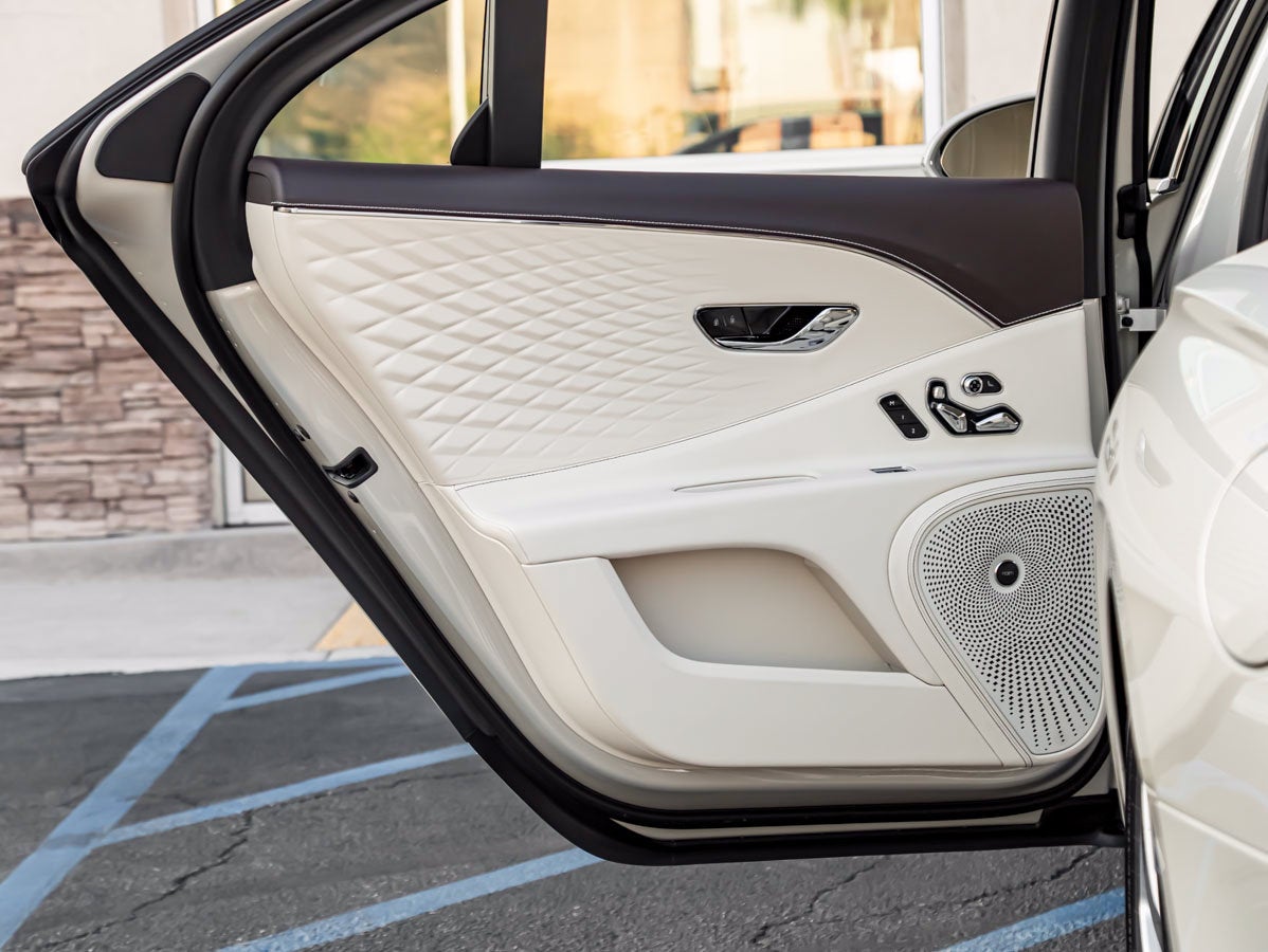 2026 Bentley Flying Spur Azure