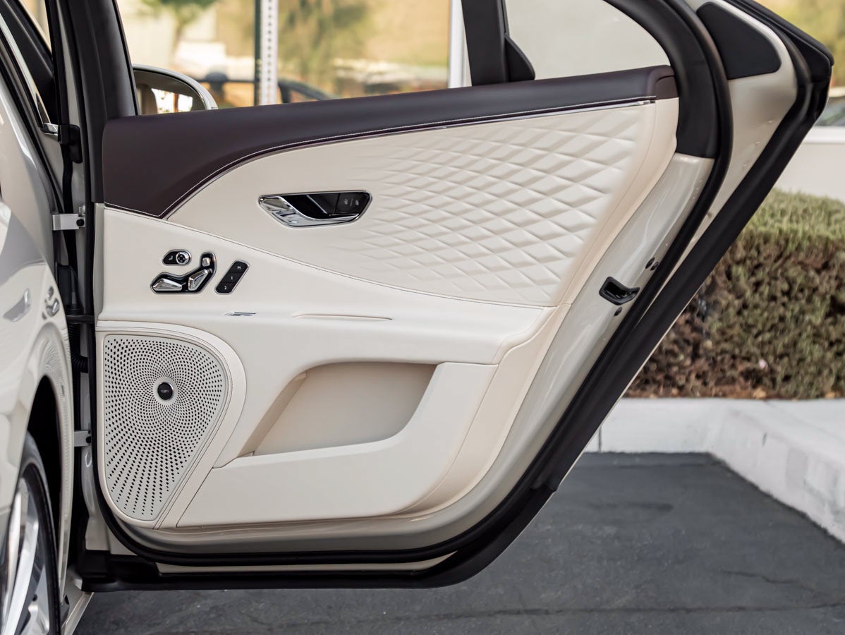 2026 Bentley Flying Spur Azure