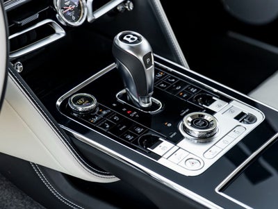 2026 Bentley Flying Spur Base