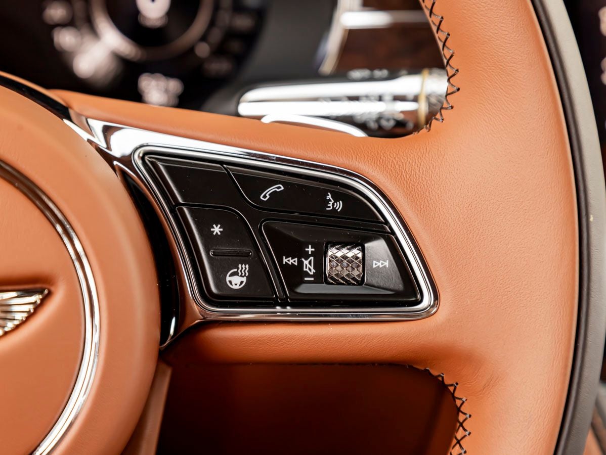2026 Bentley Flying Spur Azure