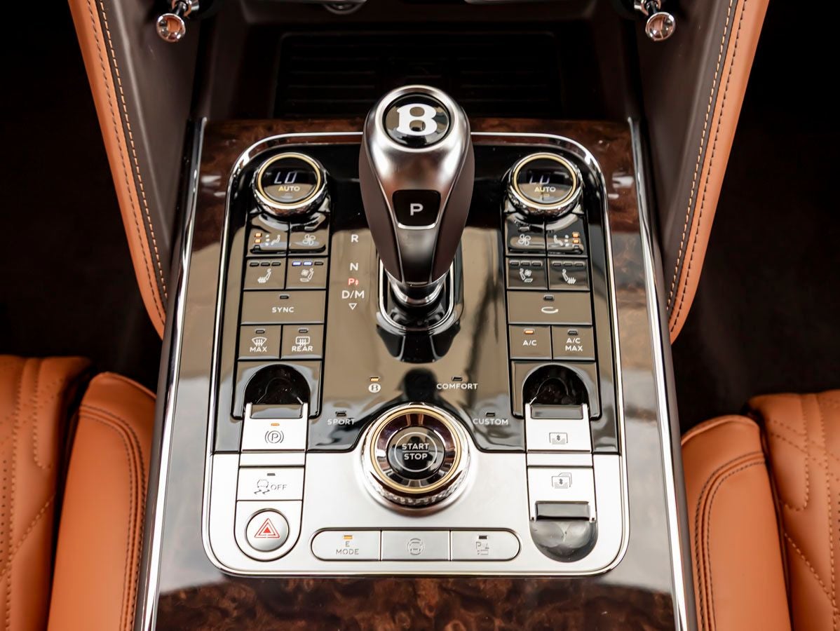 2026 Bentley Flying Spur Azure