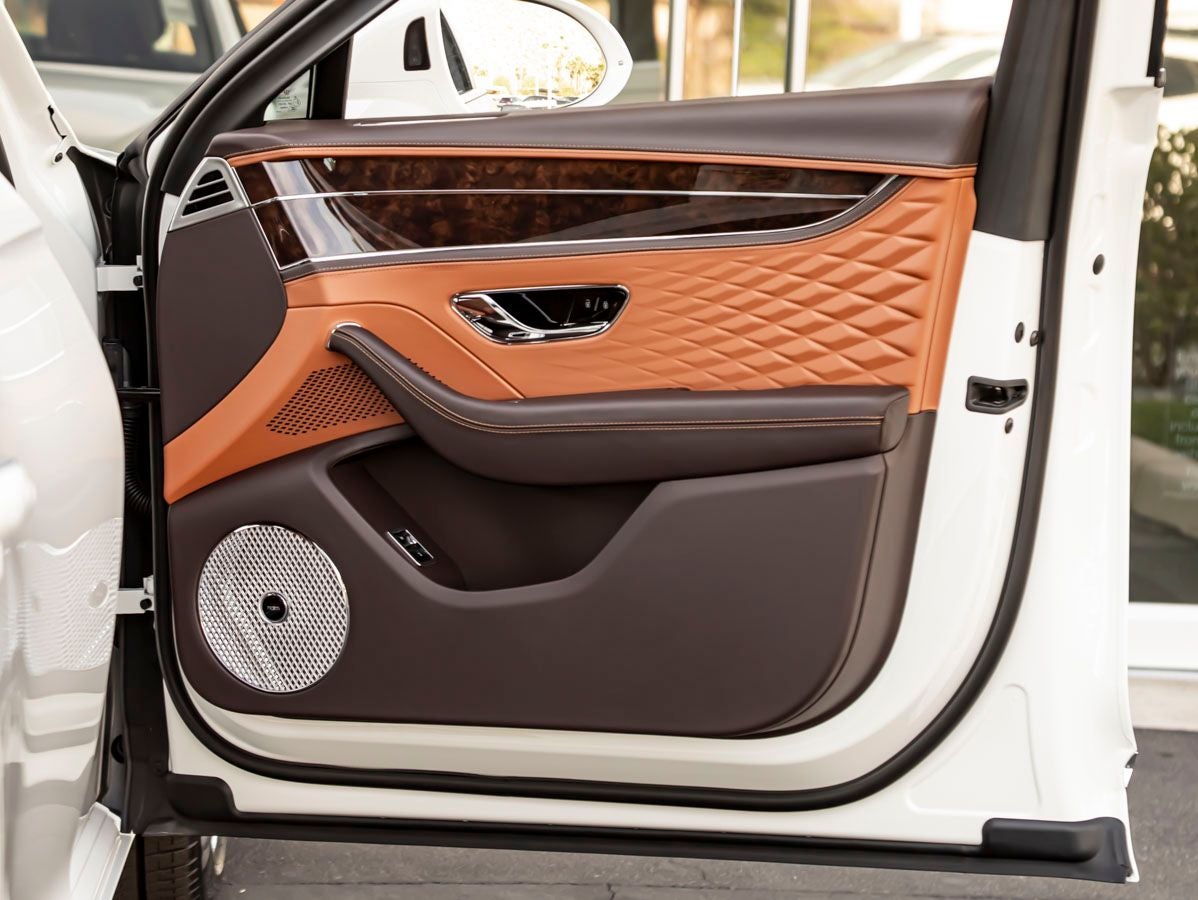 2026 Bentley Flying Spur Azure