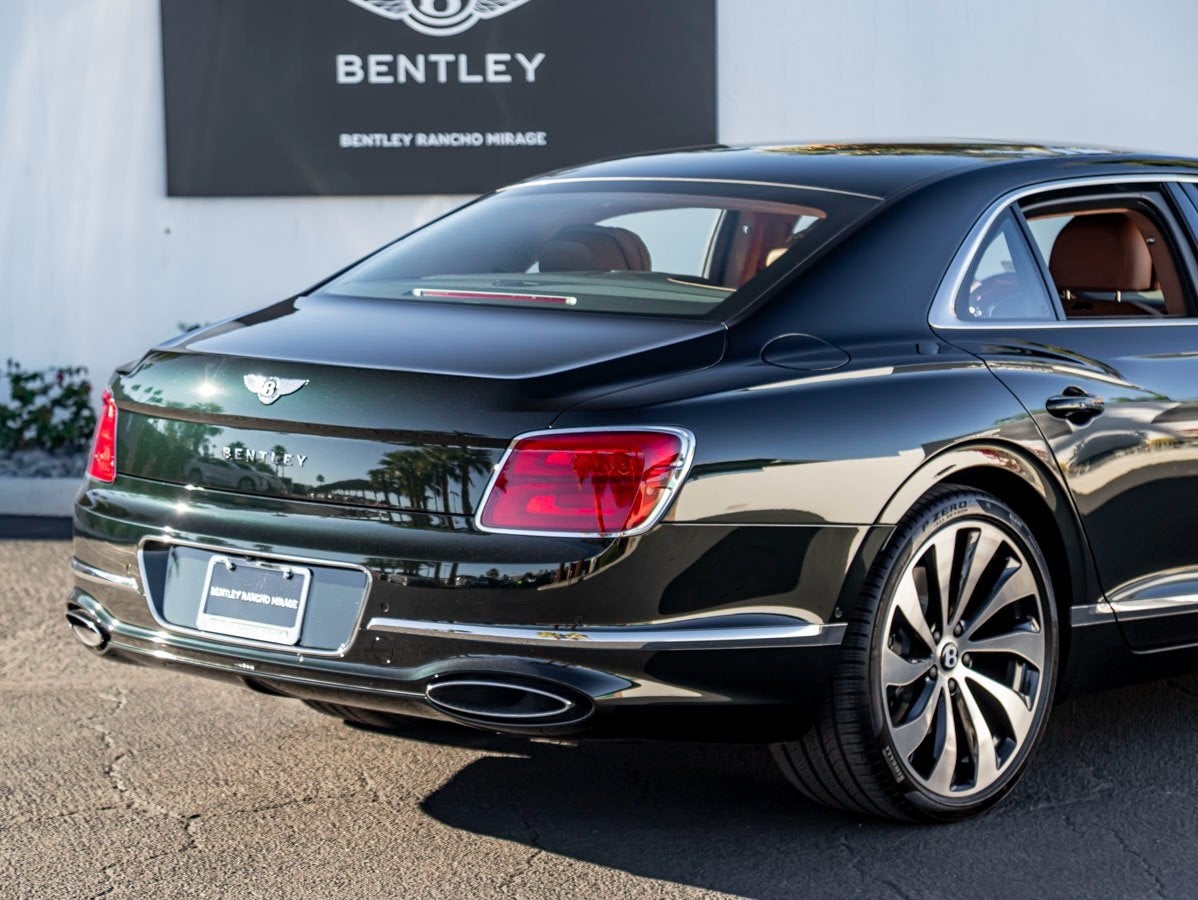 2026 Bentley Flying Spur Azure