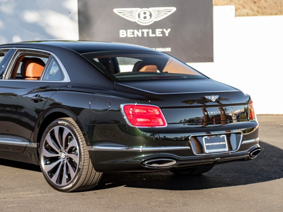 2026 Bentley Flying Spur Azure