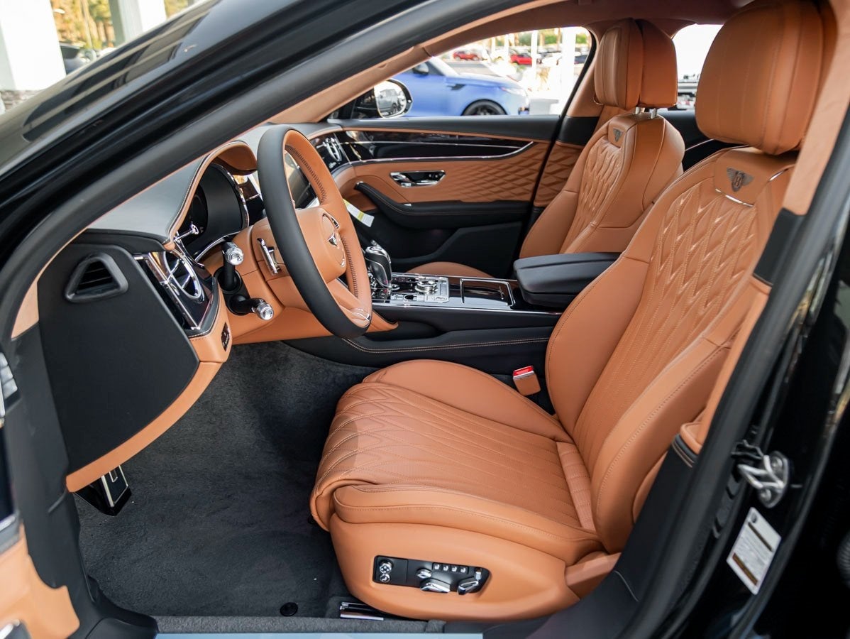 2026 Bentley Flying Spur Azure